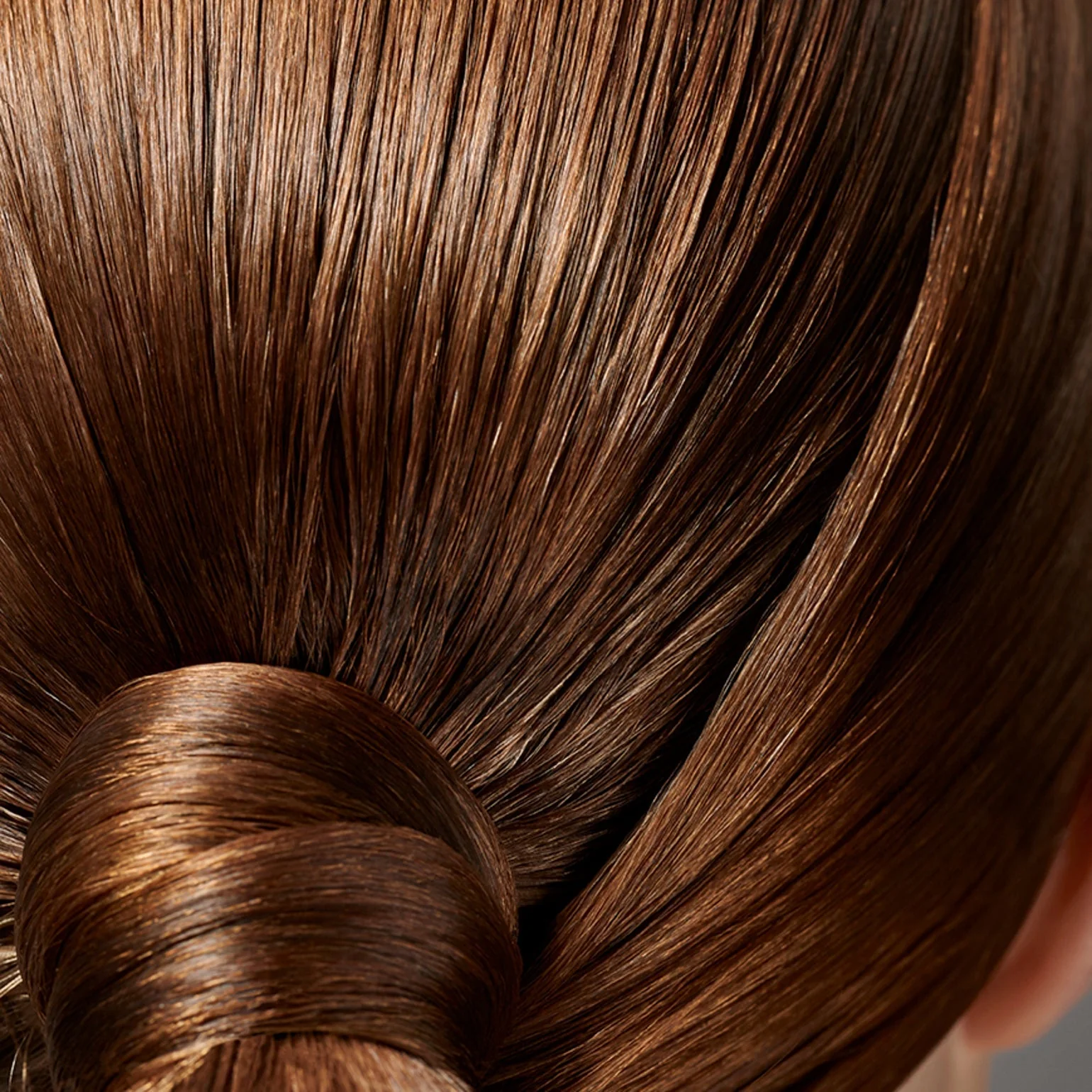 150-superfine-strong-hair-spray-4.webp Superfine Strong Hair Spray