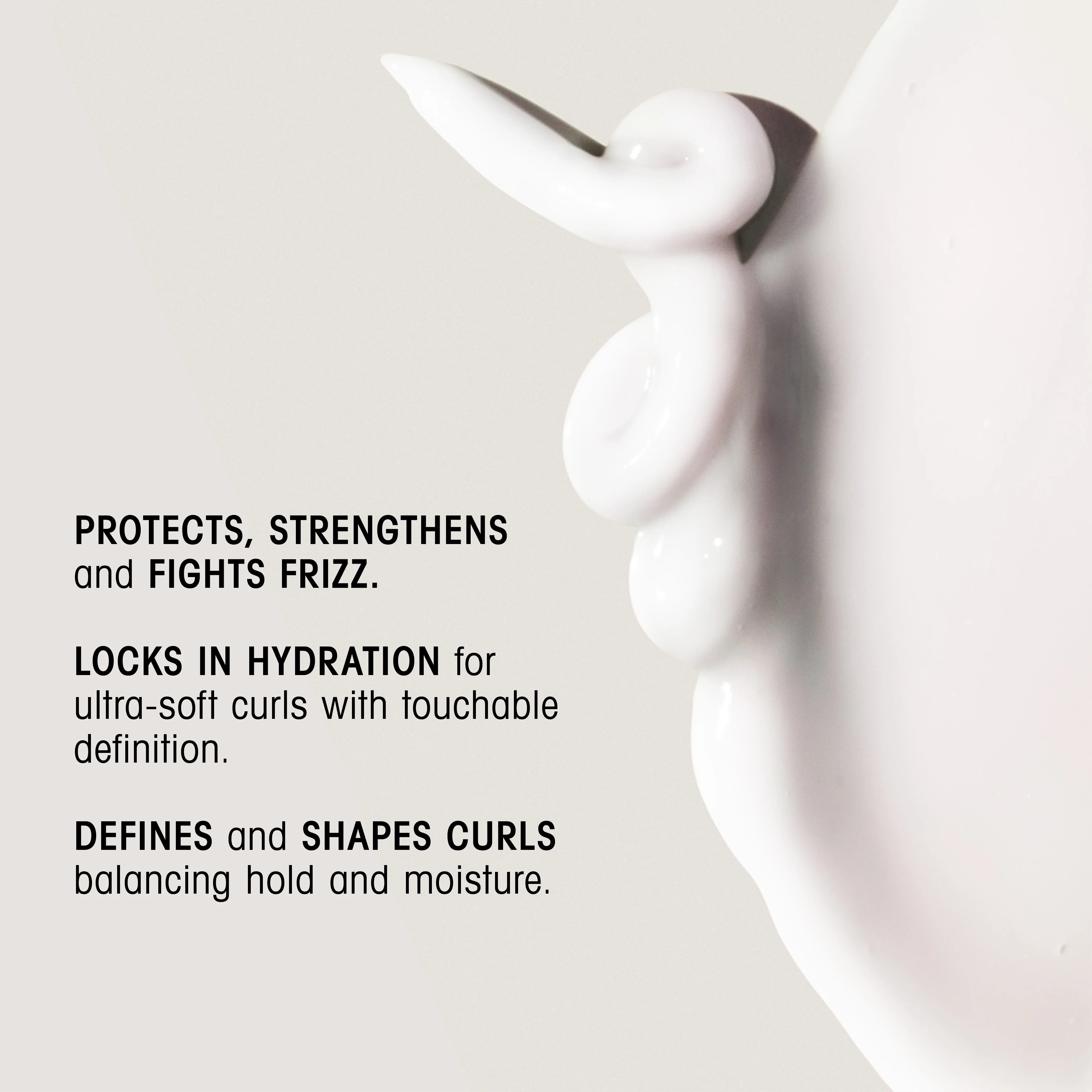 151-curl-control-silkening-cre-me-2.webp Curl Control Silkening Crème