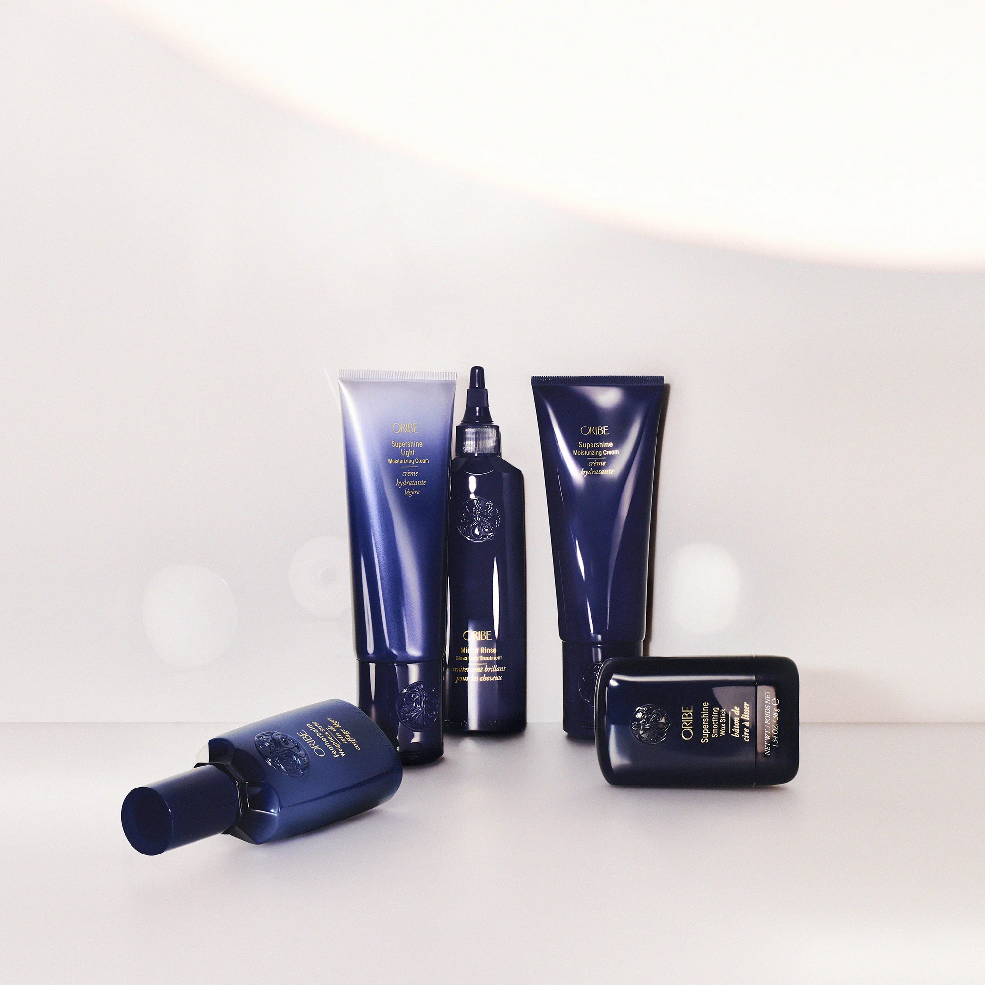 171-featherbalm-weightless-styler-10.webp Featherbalm Weightless Styler