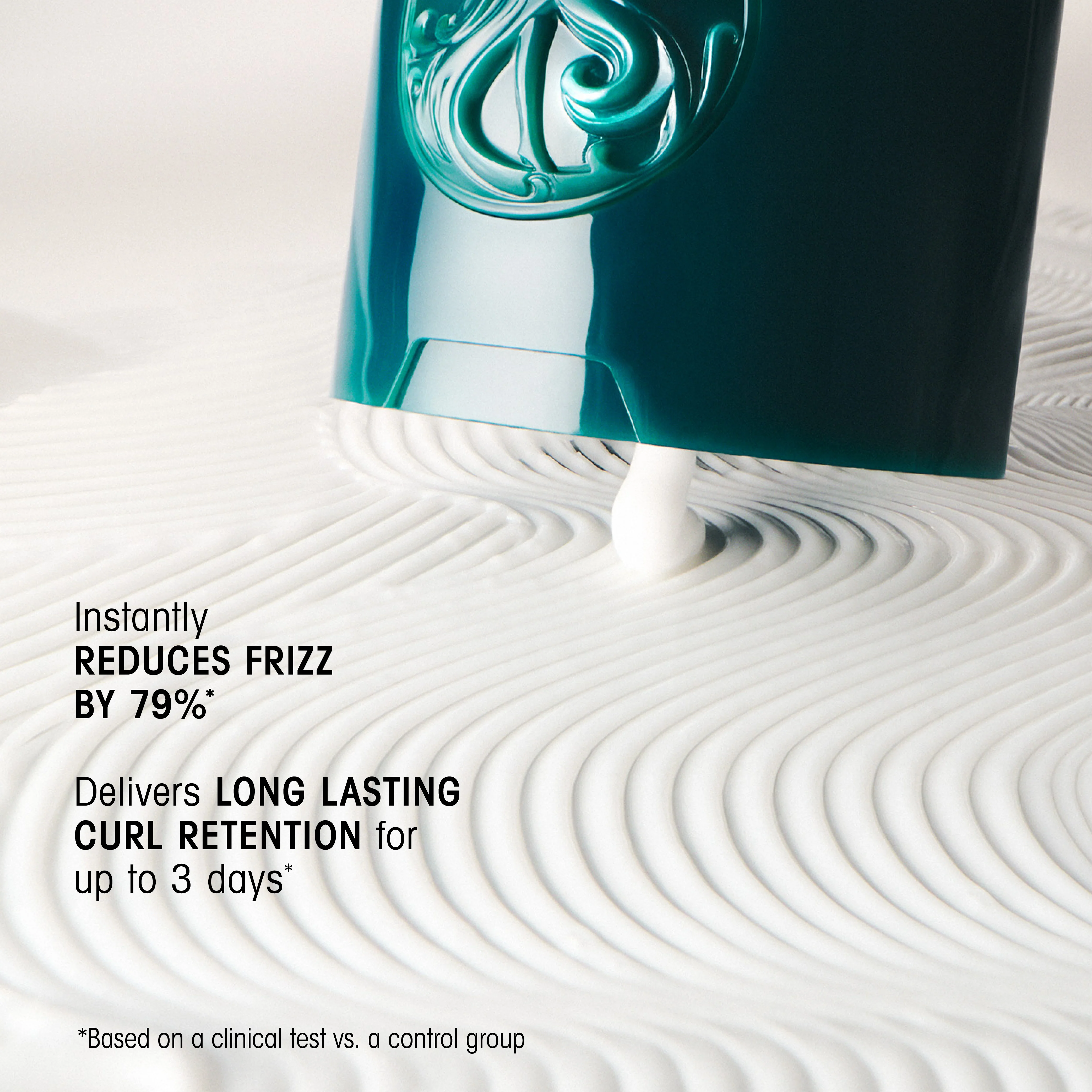 173-styling-butter-curl-enhancing-cre-me-3.webp Styling Butter Curl Enhancing Crème