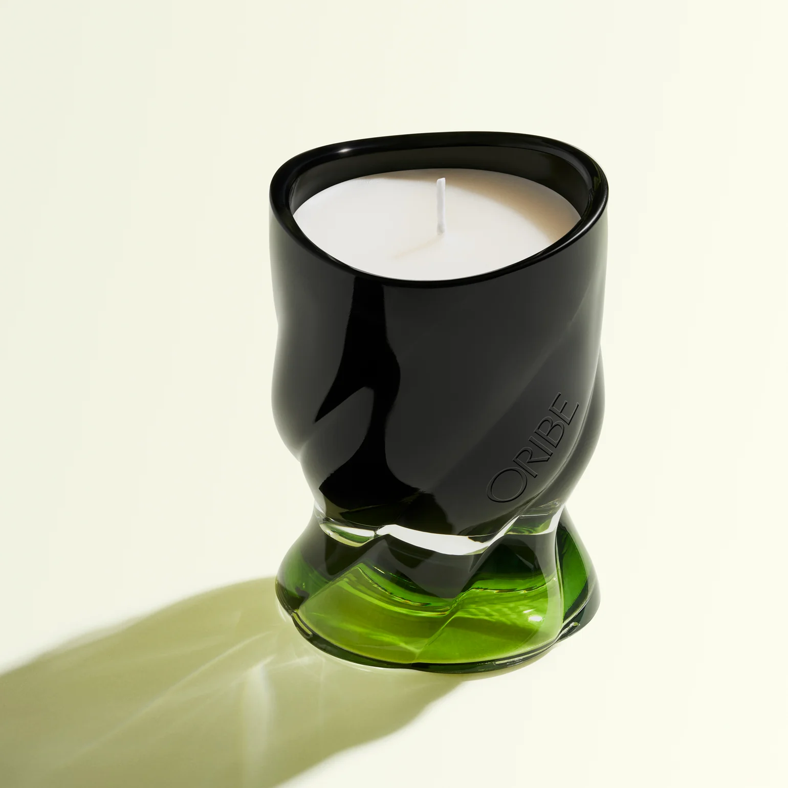 221-desertland-scented-candle-2.webp Desertland Scented Candle