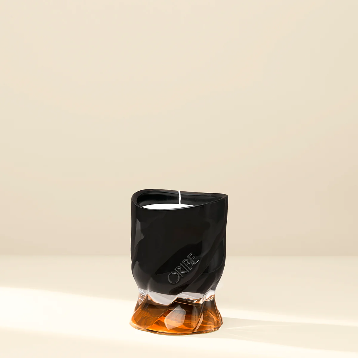 223-co-te-d-azur-scented-candle-1.webp Côte d’Azur Scented Candle
