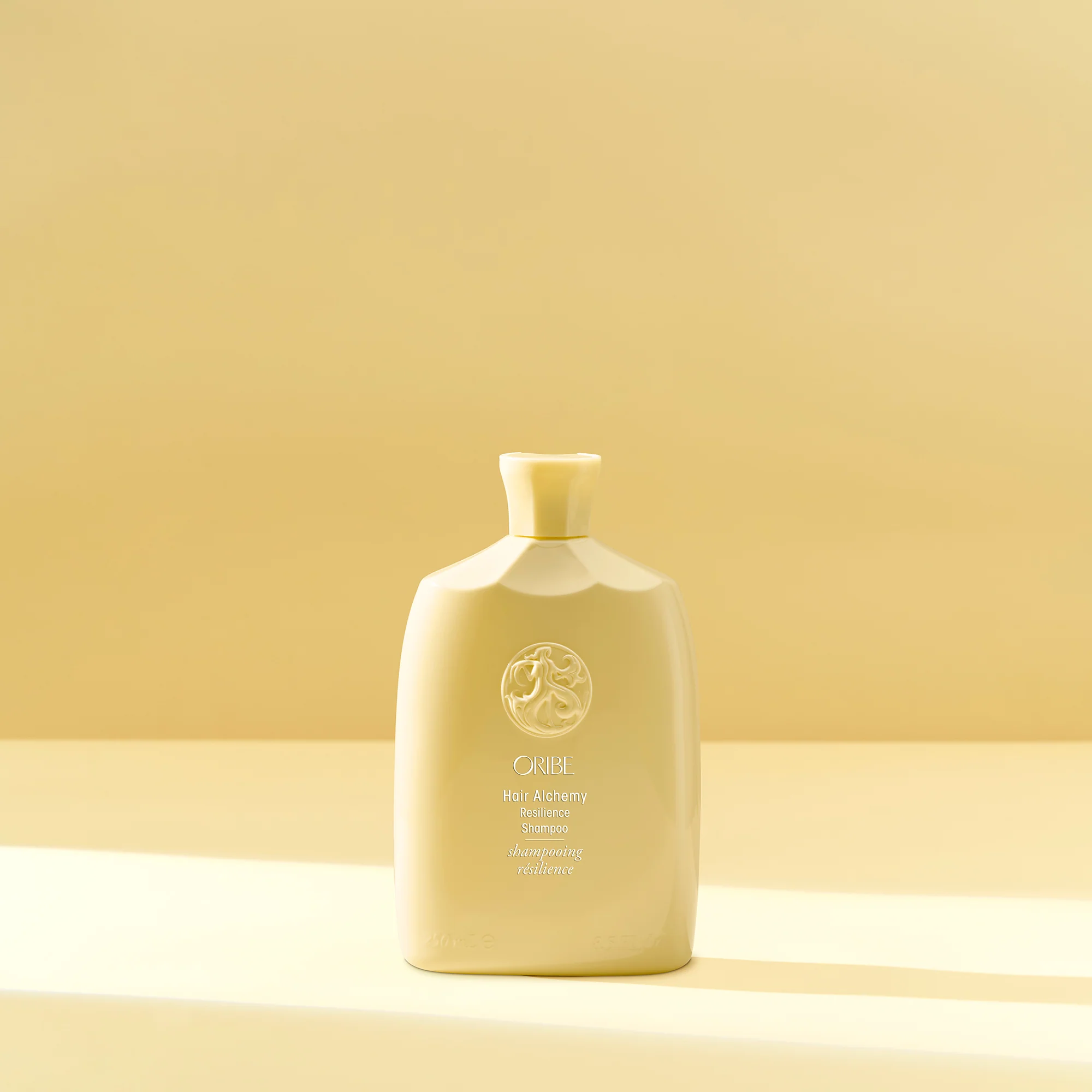34-hair-alchemy-resilience-shampoo-1.webp Hair Alchemy Resilience Shampoo