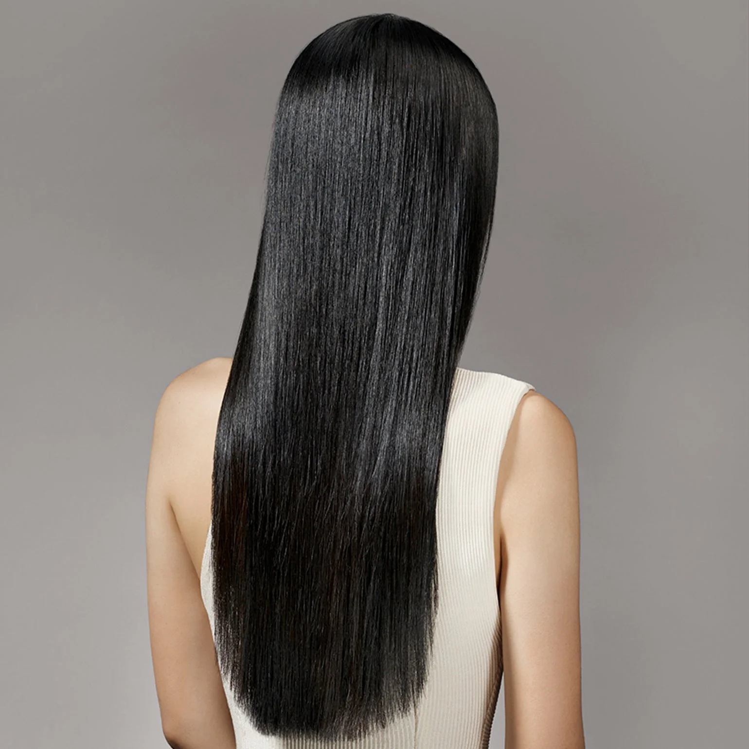 56-royal-blowout-heat-styling-spray-11.webp Royal Blowout Heat Styling Spray