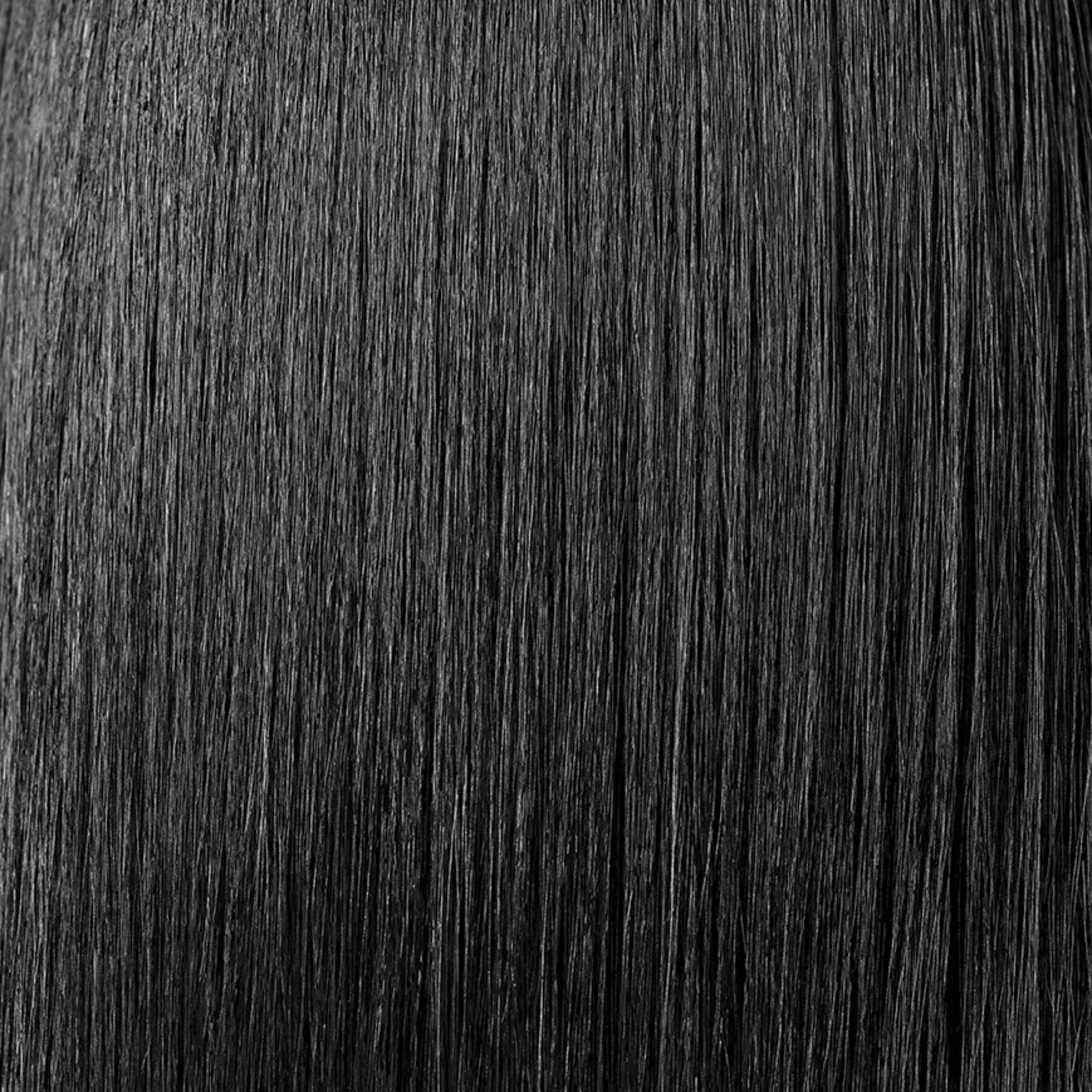56-royal-blowout-heat-styling-spray-4.webp Royal Blowout Heat Styling Spray