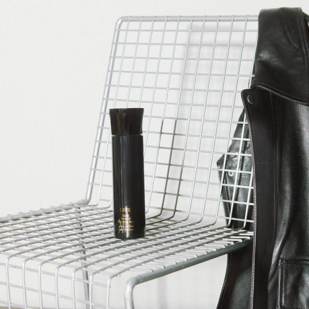56-royal-blowout-heat-styling-spray-7.webp Royal Blowout Heat Styling Spray