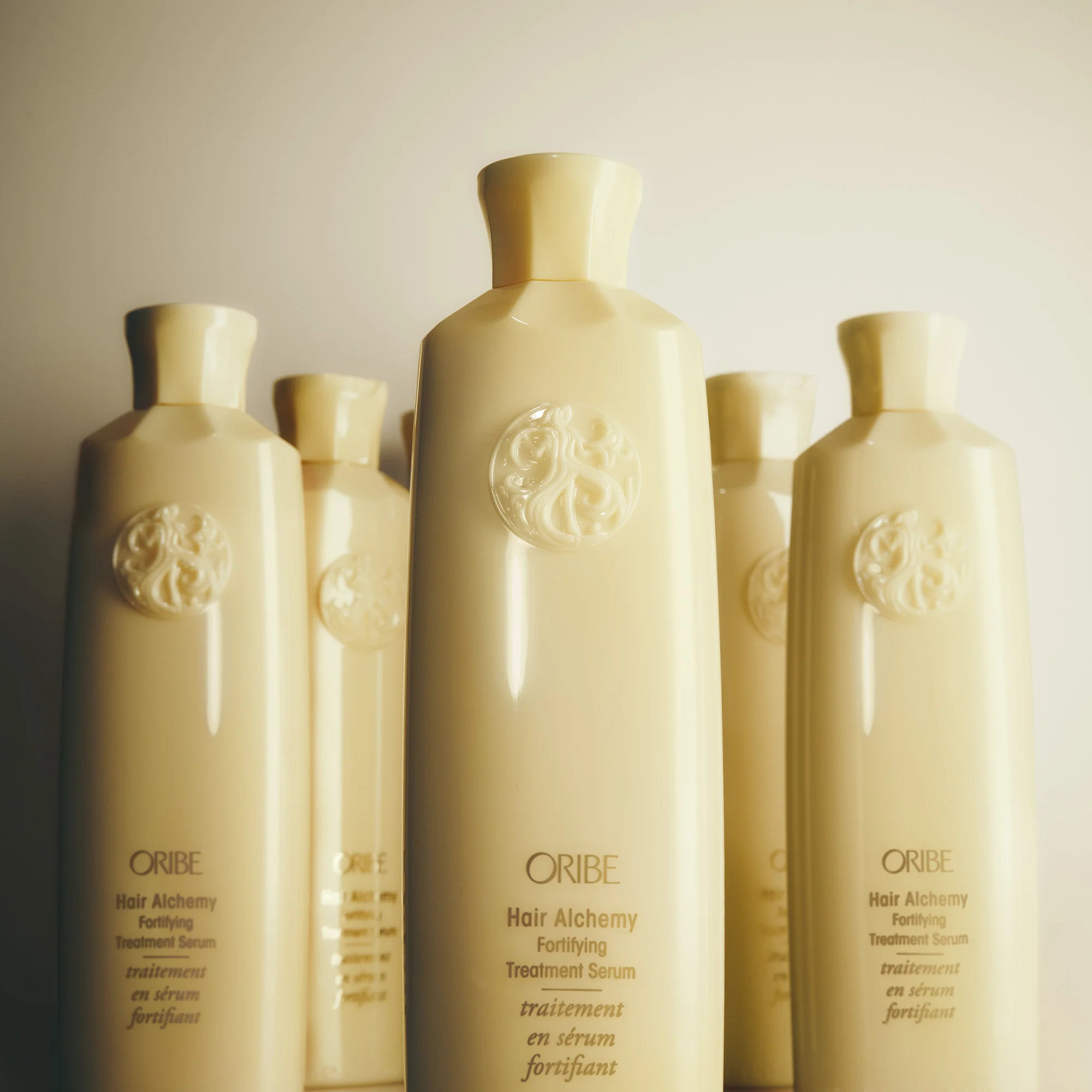 99-hair-alchemy-fortifying-treatment-serum-4.webp Hair Alchemy Fortifying Treatment Serum